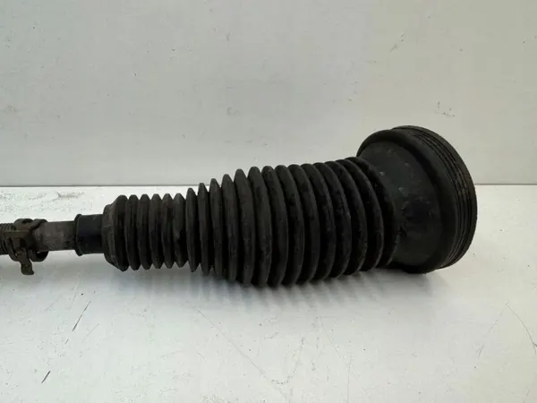 Couvercle caoutchouc direction OEM 4M0423832B Audi image 3