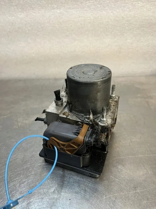 Pompe ABS OEM 9674677580 0265951738 pour Peugeot image 2