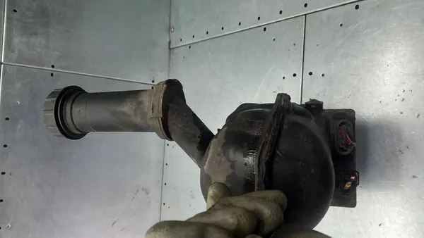 Servostyrningspump Peugeot 307 1.6B 9644860880 image 9