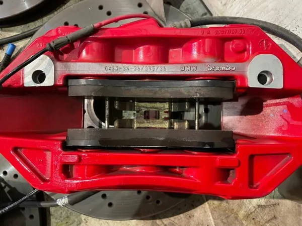 Kit de travões OEM 8093709 para BMW M2 M3 M4 G80 G82 G83 G87 image 4