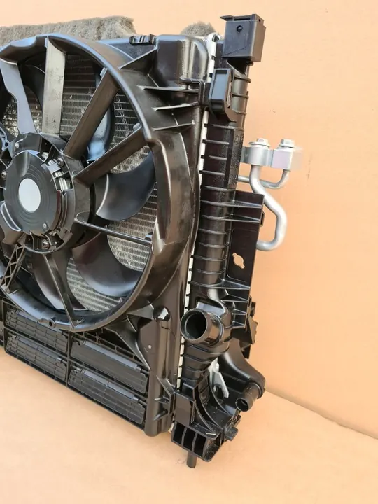 Komplett kylare Ford C-Max Grand C-Max EcoBoost image 2