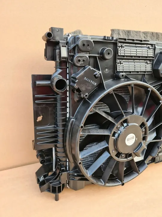 Komplett kylare Ford C-Max Grand C-Max EcoBoost image 3