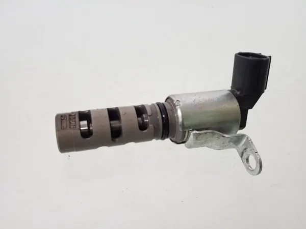 Toyota VVT-Ventil OEM 30T020 - Gebraucht image 2
