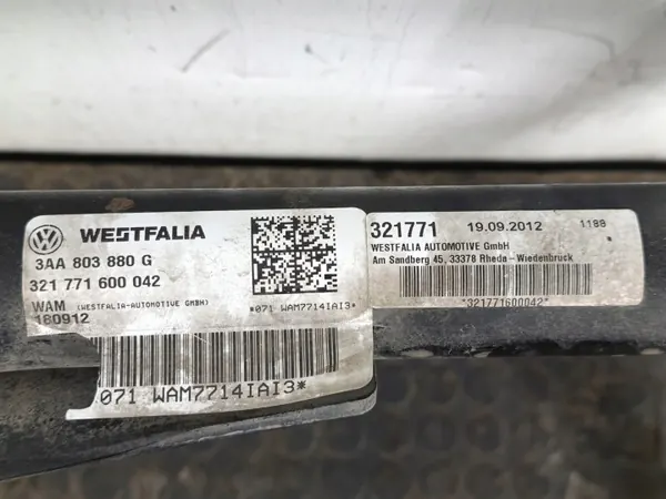 Dragkrok VW Passat B7 3AA803880G 7N0907383 Kombi image 3