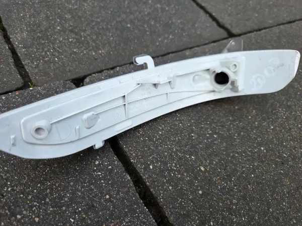 OEM 23962832 Rechtsblinker für Peugeot 208 I image 6