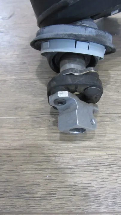 Eixo direção BMW 5 F10 OEM 32306776108 Usado image 3