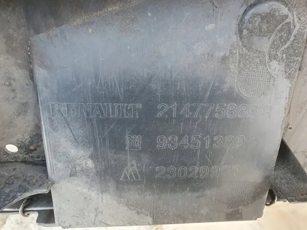 Nedre stötfångardeksel Renault Trafic III image 9