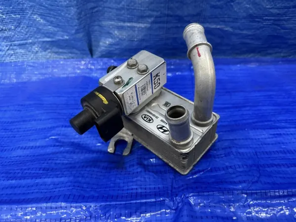 OEM 25670-K4000 AC-venttiili Hyundai Kona Sähköautolle image 2