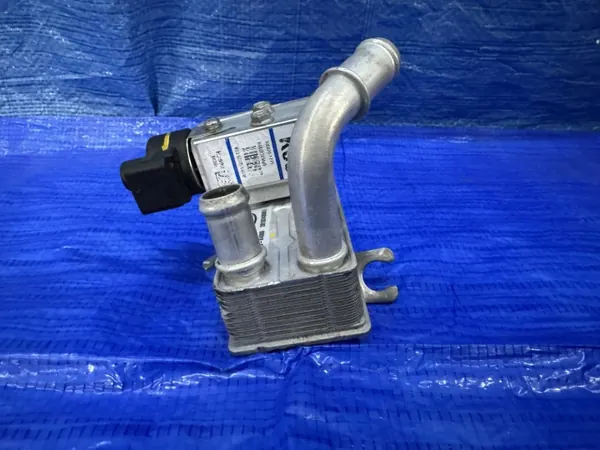 OEM 25670-K4000 AC-venttiili Hyundai Kona Sähköautolle image 5