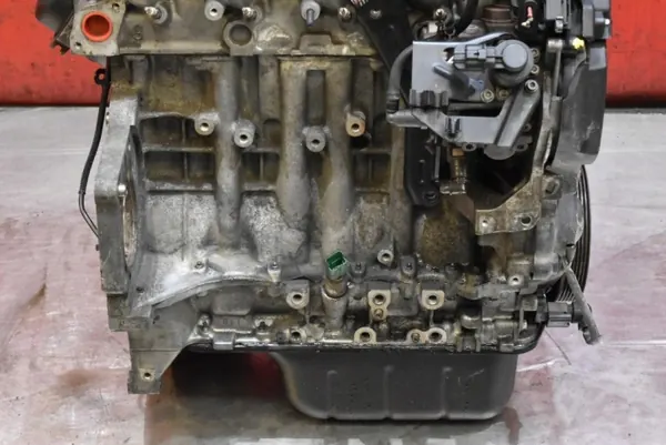 Motor Diesel 9HZ usado para Citroen C4 Picasso 1.6 HDI image 3