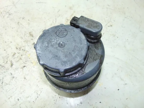 Réservoir de direction assistée ZF pour Mercedes 1823 Econic image 5