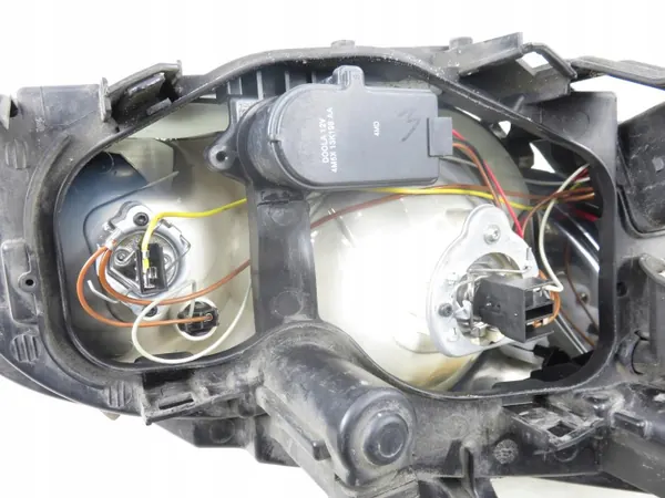 Linker Scheinwerfer OEM 4M5113W030AC für Ford Focus MK2 image 5