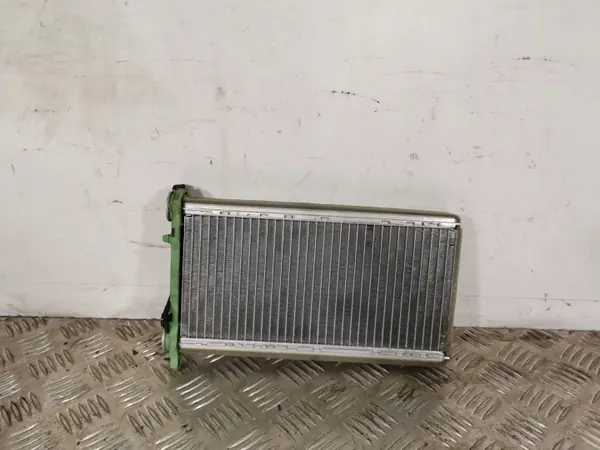 Núcleo de aquecimento Subaru OEM FBZ8289 - Usado image 2