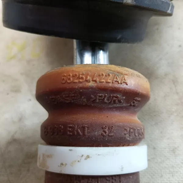 Jeep Compass 17- Supporto Ammortizzatore Anteriore USA image 9