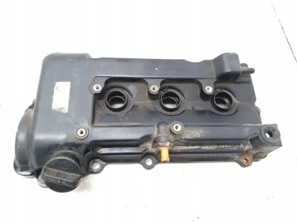 Cubierta de seguidor de levas Mitsubishi OE PA66GF33 - Usado image 6