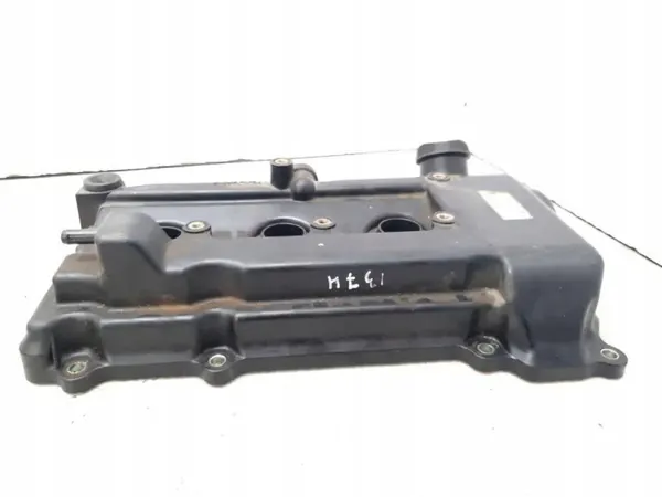 Cubierta de seguidor de levas Mitsubishi OE PA66GF33 - Usado image 9