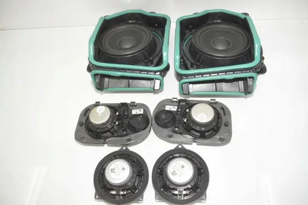 BMW 5 Touring G31 Soundsystem OEM 9395858 image 5