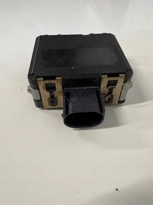 Radar Distronic ACC OEM 3QF907561D för VW Audi Skoda image 3