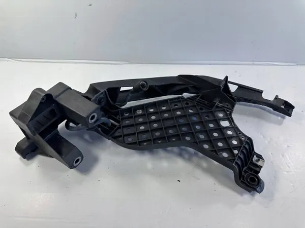 Schieber für rechte Frontleuchte Audi Q3 8U OEM 8U0805607A image 5
