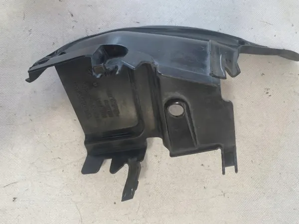 Volvo S60 Kylardeflektor OEM 31323559RHS (2013-2018) image 3