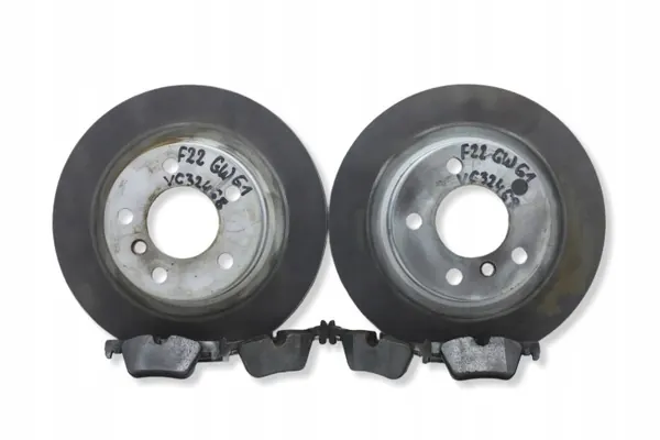 BMW KPLMWGK Remschijven & Blokken Set F20 F22 F23 image 2