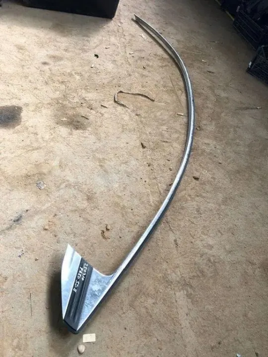 Barra de tejadilho esquerda OEM 98301629XK para Peugeot 508 II image 2