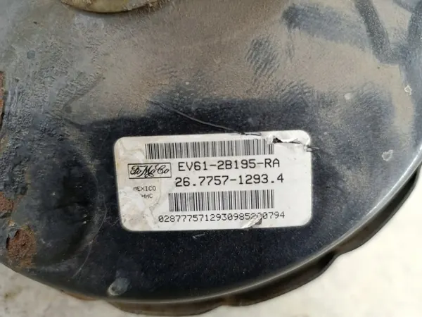 Servo Frein FORD OEM EV61-2B195-RA État Utilisé image 6