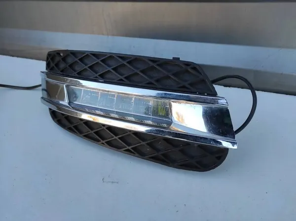 DRL LED Halógeno Derecho Mercedes GLK X204 OEM A1648200656 image 3