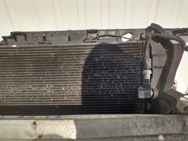 Conjunto de ventilador de radiador AUDI A4 B8 3.0 TDI 8K0807113D image 3