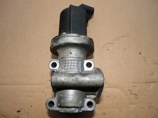 Válvula EGR Alfa Romeo GR 147 156 1.9 JTDM 55194735 image 2