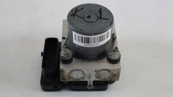 Jeep Cherokee KL ABS-pumppu OEM 04779899AI image 6