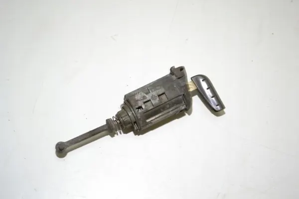 Schloss-Einsatz OEM 4532432 für Renault Laguna 3 image 3