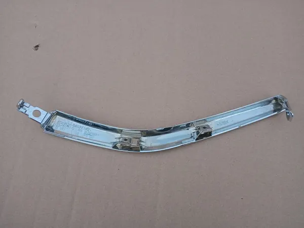 Bumper avant chrome droit Mitsubishi Outlander III OEM image 3