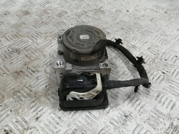 Käytetty autonos Peugeot OE 9807180380 image 2