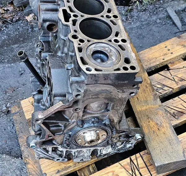 BKE motorblock för Audi A4 B6 1.9 TDI - Begagnad image 3