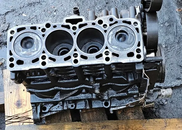 BKE motorblock för Audi A4 B6 1.9 TDI - Begagnad image 6