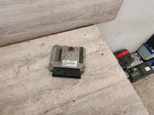 ECU Motor usado OEM 03C906056H para VW/AUDI image 2