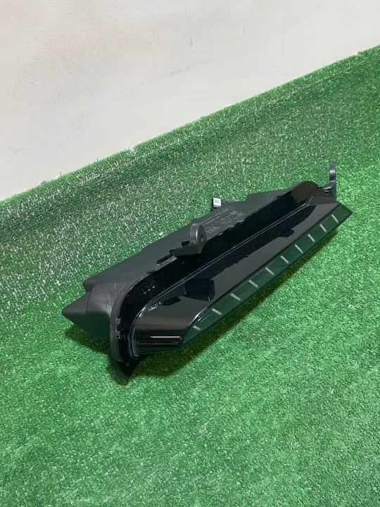 OEM 266007879R Oikea etu-LED Renault Megane V:lle image 3