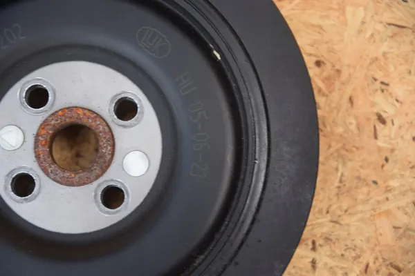 Polia do virabrequim Kia Hyundai 1.6 CRDI D4FE OEM 23123-2U202 image 3