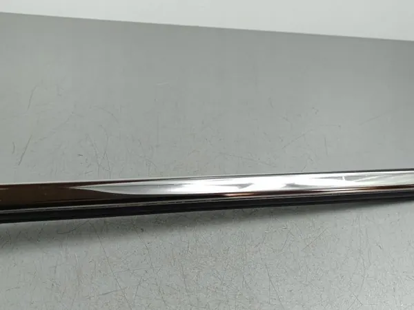 DS 7 Crossback Heckfensterleiste OEM 9815702880 image 4