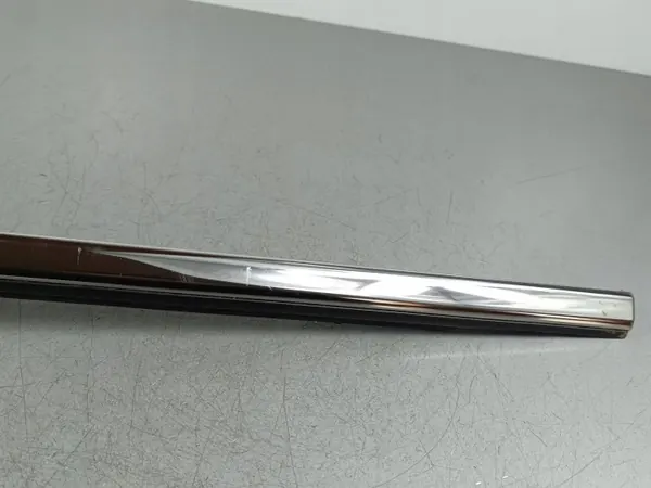 DS 7 Crossback Heckfensterleiste OEM 9815702880 image 5