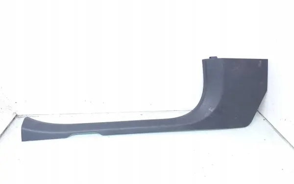 Mercedes-Benz C W205 2018 Linker voorportierdrempel OEM A2056860036 image 2