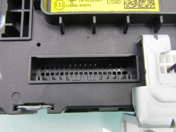 Steuermodul OEM 954D0-Q0590 Hyundai Bayon 24R image 5