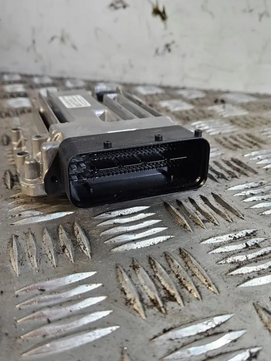 Mercedes-Benz AdBlue-besturingseenheid OEM A6429007201 image 3