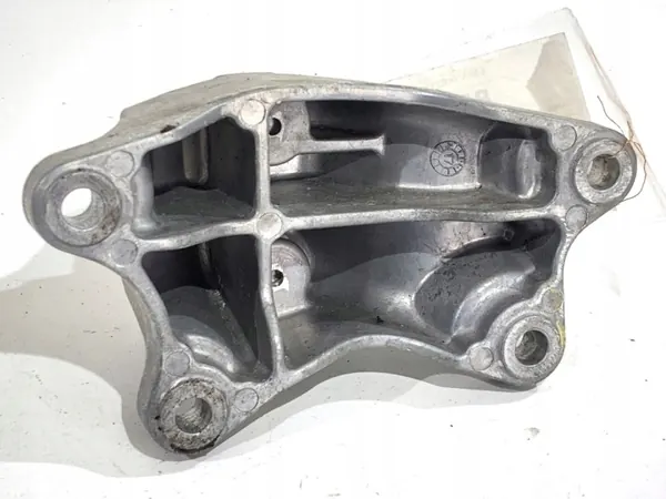 Vaihteiston Kiinnike OEM GN11-7M125-BA Ford Ecosport image 4