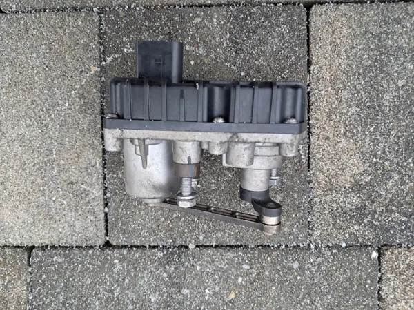 Actuador Turbo Hyundai OEM 59001107684 - Usado image 2