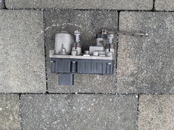 Actuador Turbo Hyundai OEM 59001107684 - Usado image 3