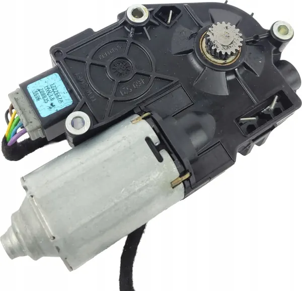 Mercedes W204 takluckemotor OEM 1717822 - Begagnad image 2