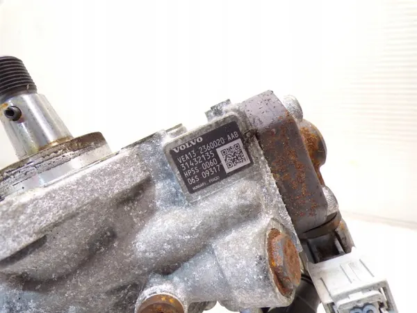 Pompe à injection Volvo OE d'occasion OEM 31432135 image 5