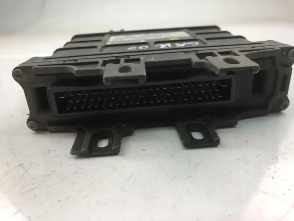 Computadora Caja VW OEM 15809793 para Polo 9N_ image 3
